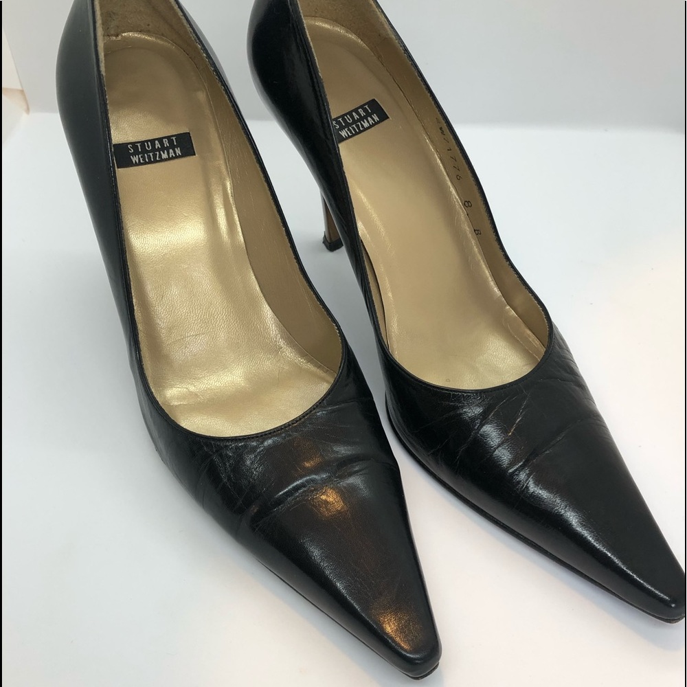 STUART WEITZMAN Black Leather Pumps Heels • Size 8